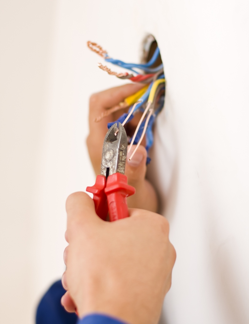 Electricians Redhill, Merstham, Earlswood, RH1